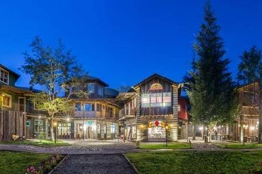 Lofts Del Mercado Villa La Angostura Εξωτερικό φωτογραφία